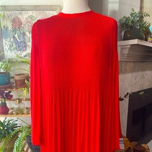 Red pleated dress long pleated sleeves chiffon lined size M